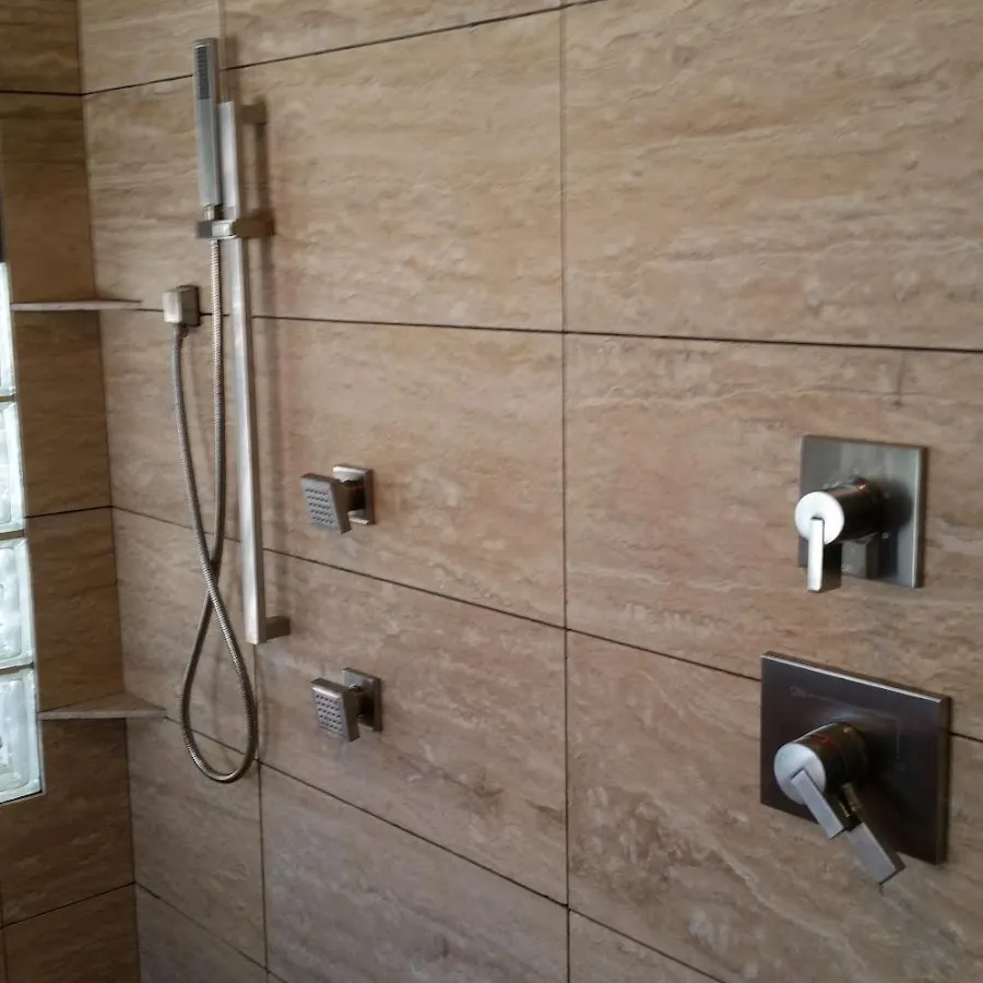 Shower fixture installation for Water Heater Installation in Naranja